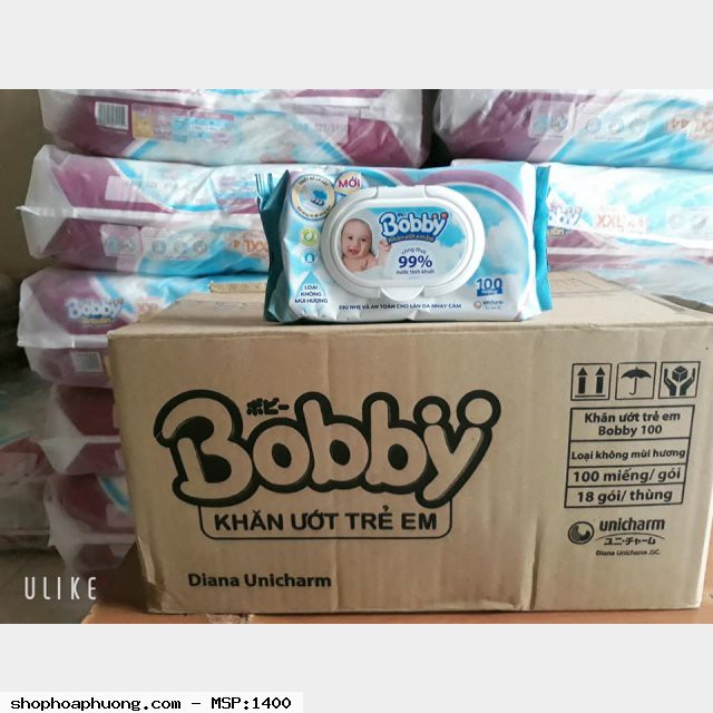 Khăn ướt Bobby 100 miếng không mùi (Xanh), Hương thơm nhẹ nhàng (Hồng)