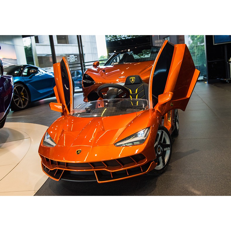 Ô tô điện trẻ em siêu xe Lamborghini 6726R