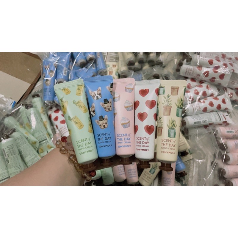 [Random] Kem dưỡng da tay Tony Moly