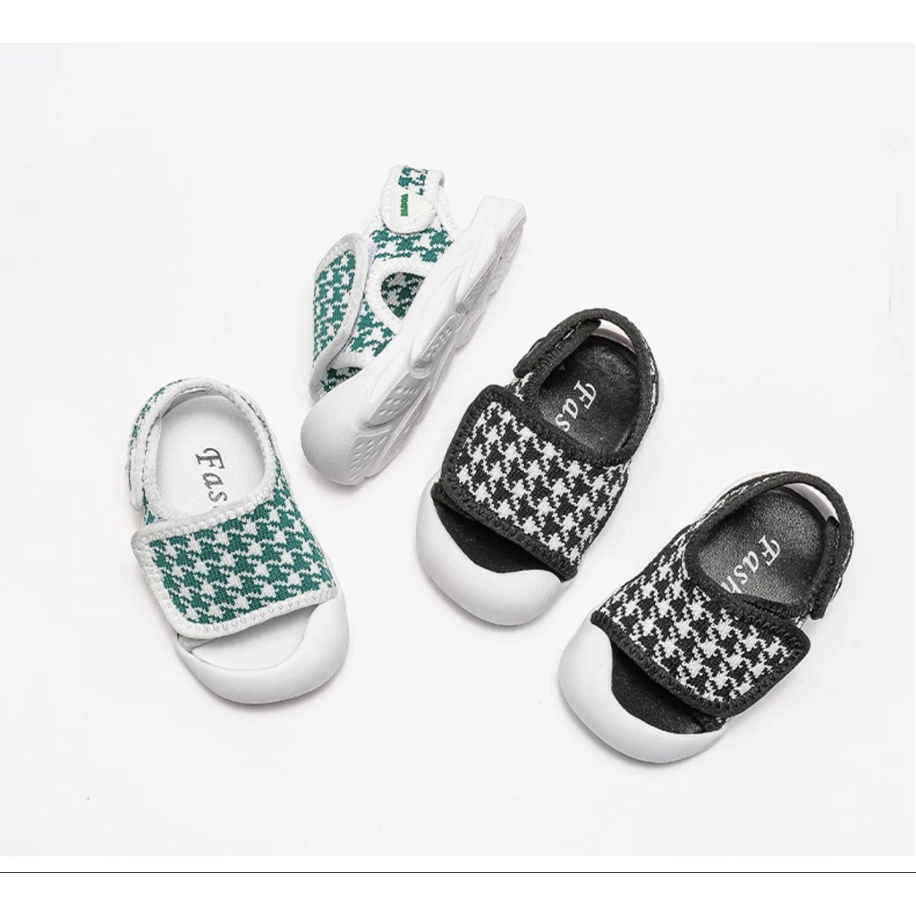 ￼￼Sandal bé trai - Dép quai hậu cho bé trai mã mới SA455