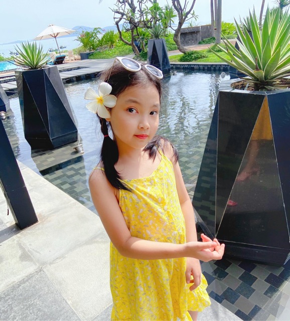 #V4🌂 VẢI TWILL HOẠ TIẾT CÂY DÙ MAY ĐỒ CHO DOLL, OBITSU, DIY, HANDMADE, QUILTING, SCRUNCHIES..