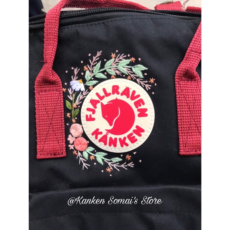 Balo Kanken Đen Quai Đỏ