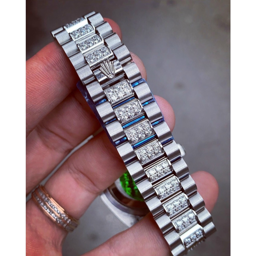 Đồng hồ Rolex nam RT01 màu bạch kim đính đá