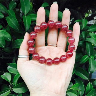 Thạch anh dâu tây đỏ