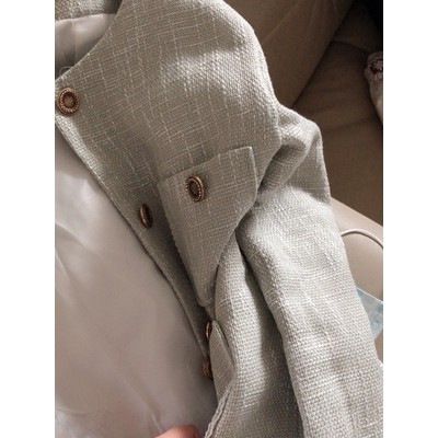 Áo khoác ngắn mỏng 2 màu sang trọng ,giản dị | BigBuy360 - bigbuy360.vn