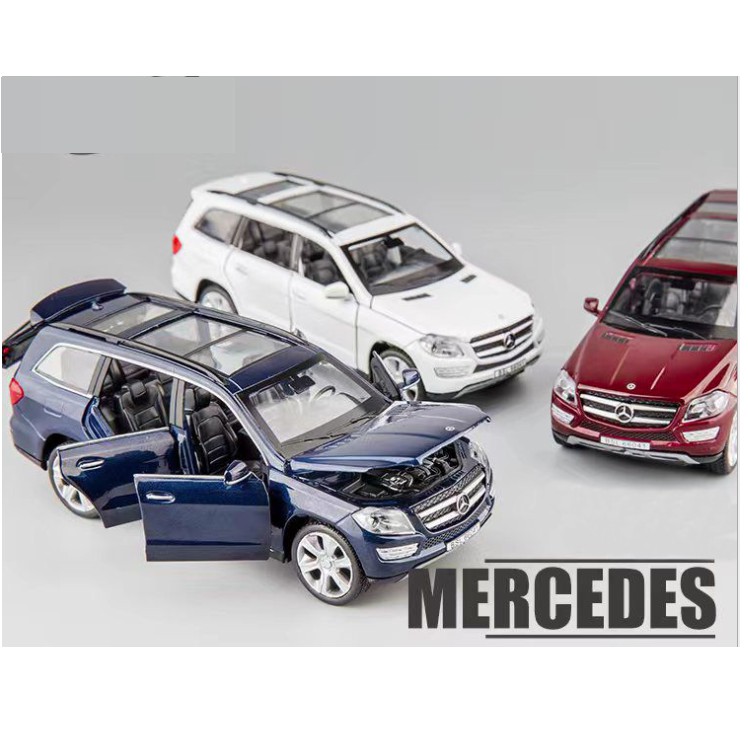 Xe mô hình ô tô MERCEDES GL450 bằng sắt chạy cót có âm thanh và đèn xe chạy bằng cót tỉ lệ 1:32