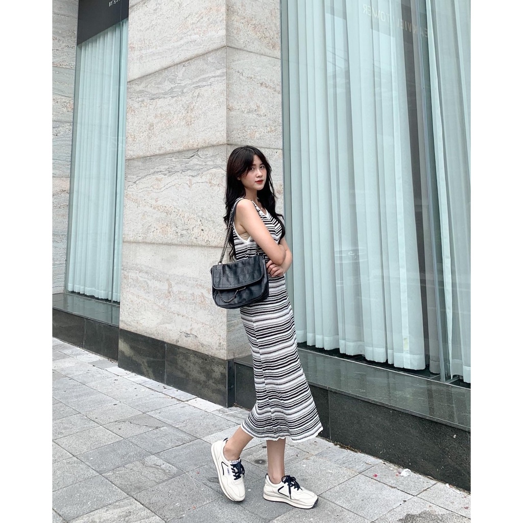 Set áo len mỏng croptop sát vai kèm chân váy dài S379 SUSTORE