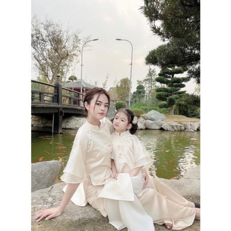 Áo Dài Cách Tân Mẹ Và Bé siêu dễ thương Set Màu Da.