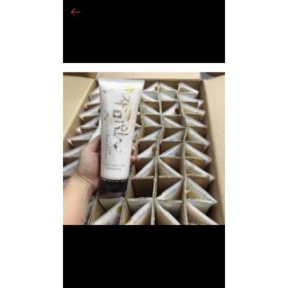 Gel tẩy tế bào chết toàn thân hạt massa