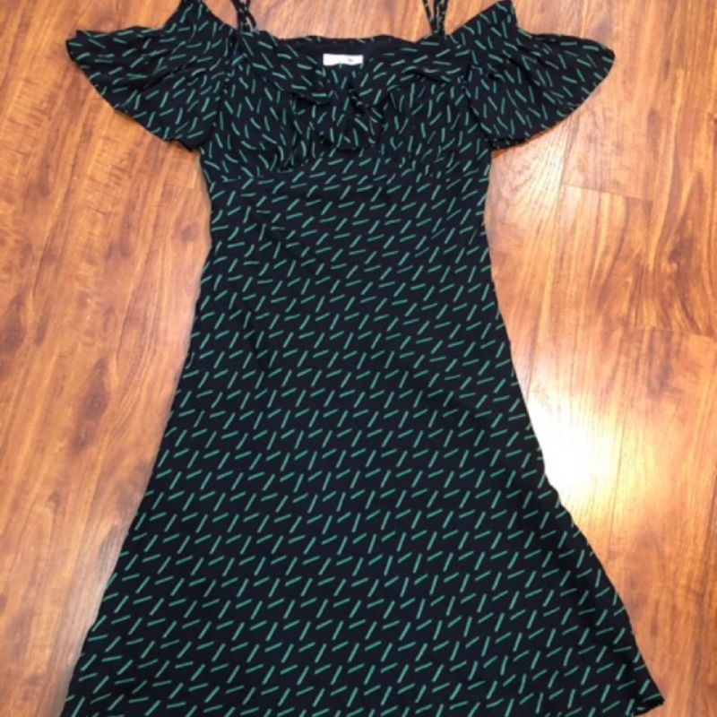 Thanh lý váy ivy moda, size M