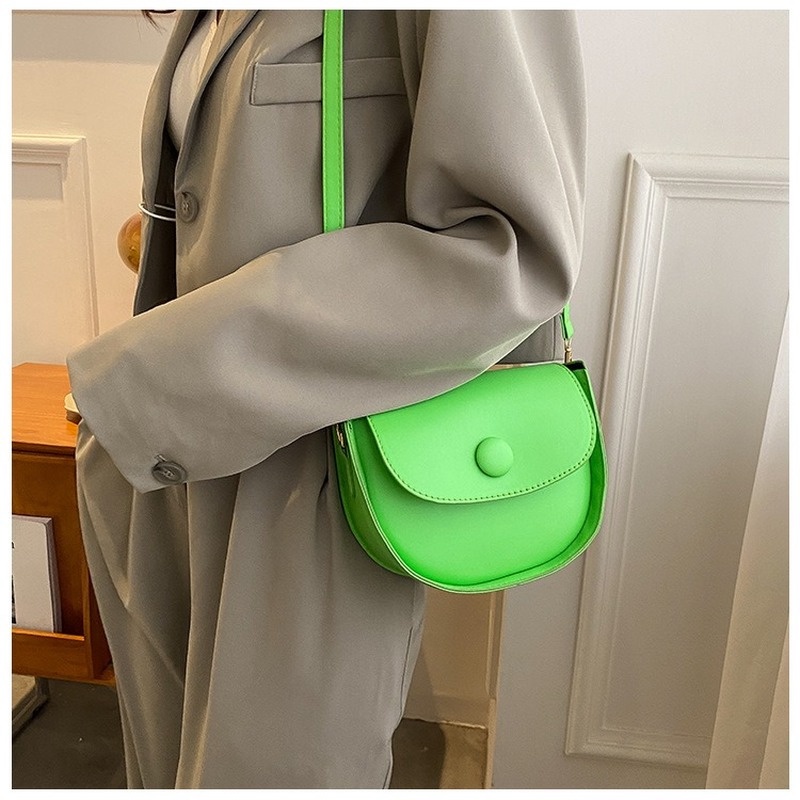 Túi Đeo Chéo Vai Nhỏ Màu Trơn Thời Trang Mới 2022 NB00336