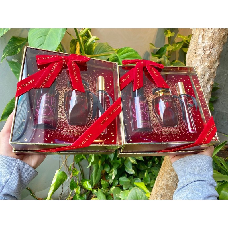 [SẴN] 𝐒𝐞𝐭 𝐪𝐮𝐚̀ 𝐭𝐚̣̆𝐧𝐠 𝐧𝐮̛𝐨̛́𝐜 𝐡𝐨𝐚 𝐕𝐢𝐜𝐭𝐨𝐫𝐢𝐚’𝐬 𝐒𝐞𝐜𝐫𝐞𝐭 𝐜𝐚𝐨 𝐜𝐚̂́𝐩 [chính hãng]