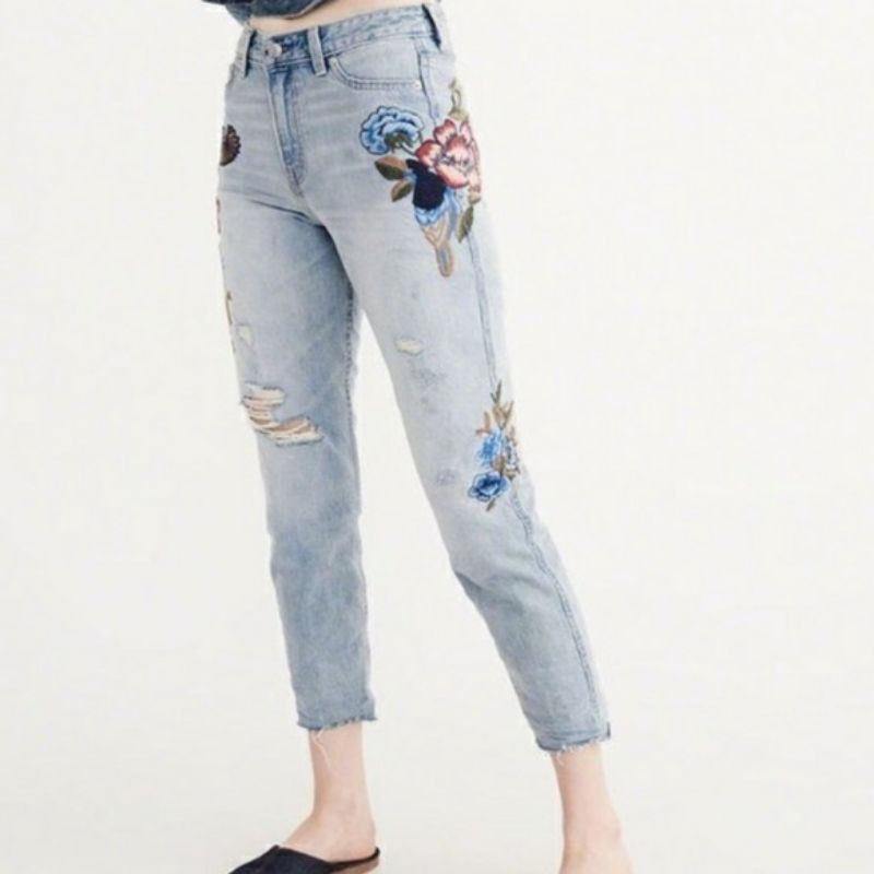 Jean họa tiết Aber