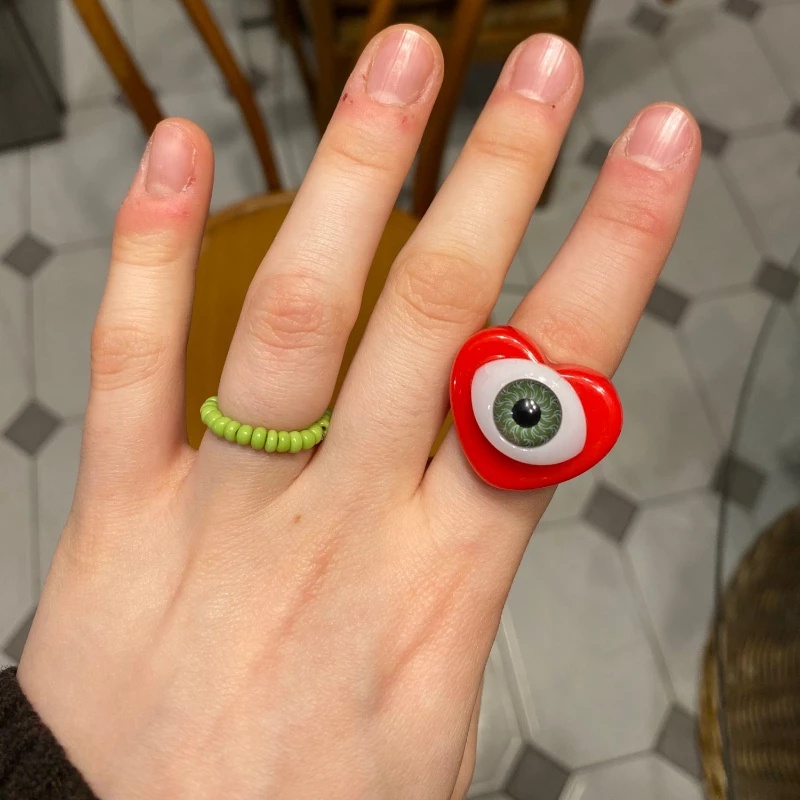 Nhẫn Nhựa Acrylic Hình Trái Tim Mắt Quỷ Nhiều Màu Thời Trang Punk Dành Cho Nam Nữ/Nữ