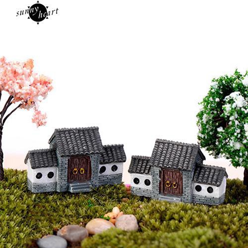 Nhà mini bằng nhựa trang trí sân vườn