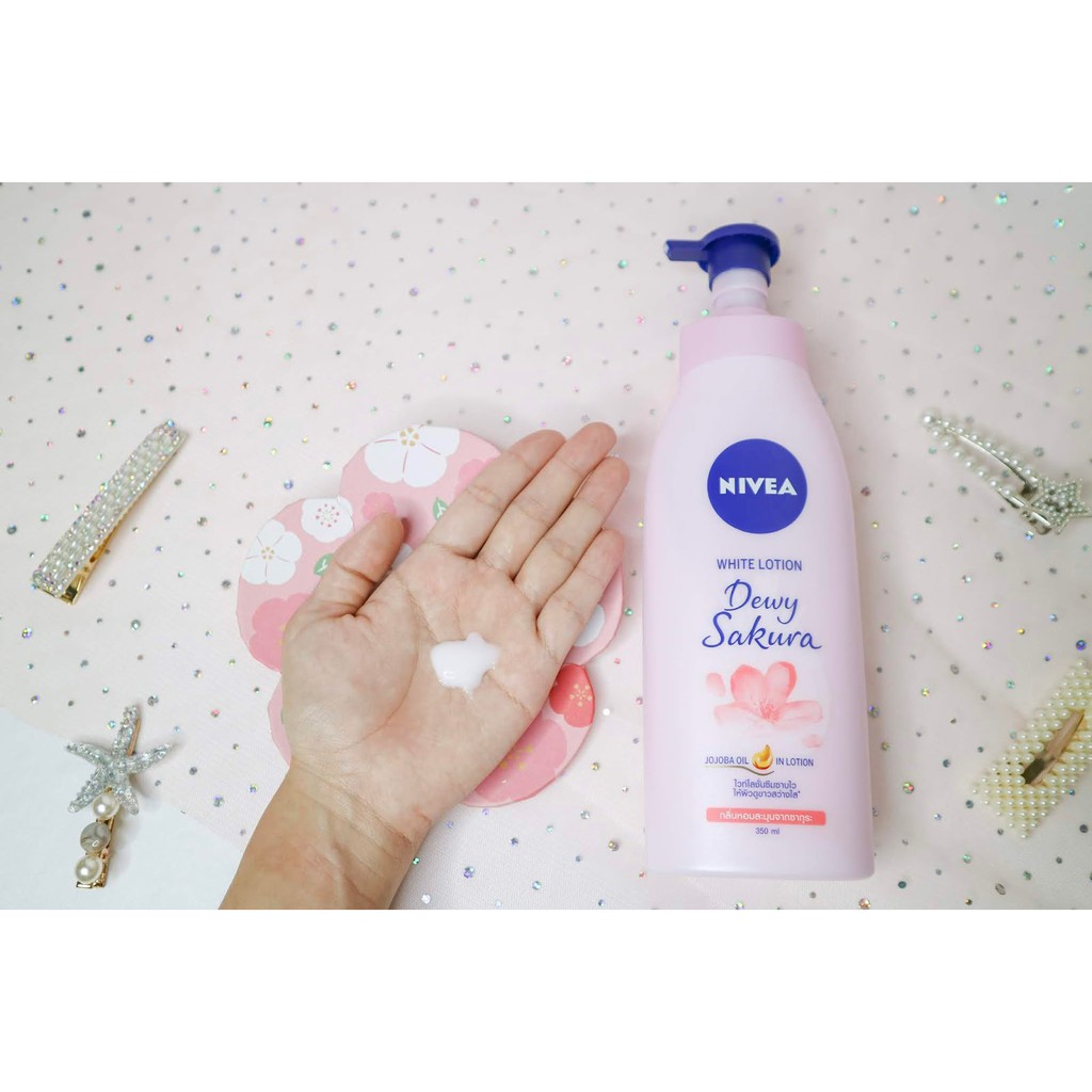 Sữa Dưỡng Thể Nivea Lotion Dewy Sakura & Oil Dưỡng Trắng Từ Dầu Jojoba 350ml