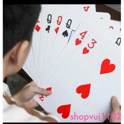 Bộ bài tây khổng lồ