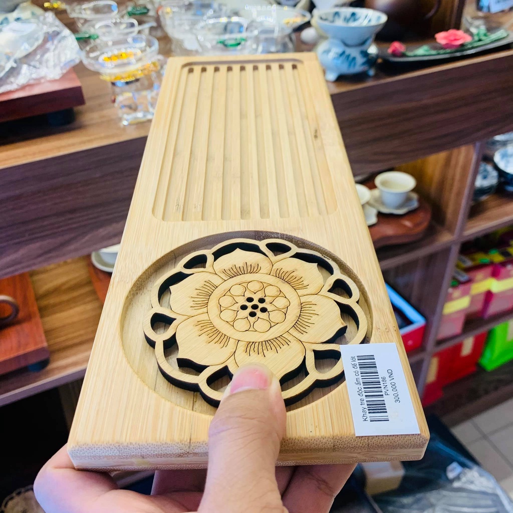 Khay trà tre độc ẩm