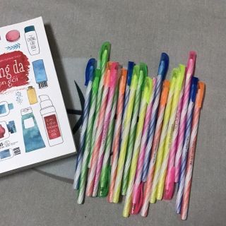 20 cây bút bi trường sa