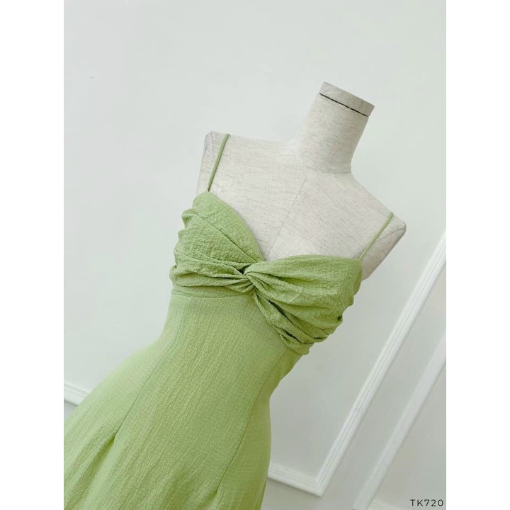 Đầm maxi hai dây dáng xòe dài xoắn ngực xinh xắn Tina Dress
