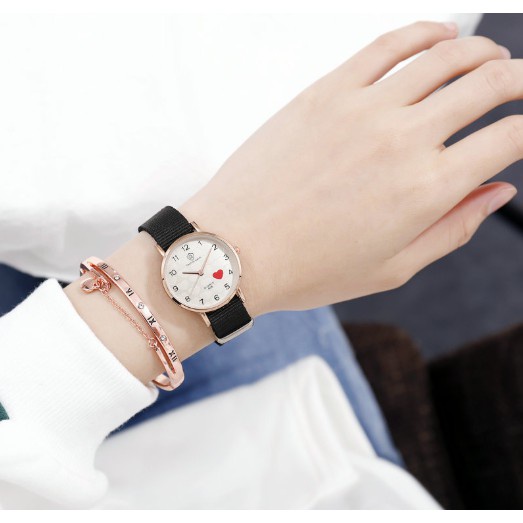 Đồng Hồ Nư Dây Vải Dù Hazo 324 Fashion Watch Trái Tim Đỏ Phong Cách Hàn Quốc - Hazo
