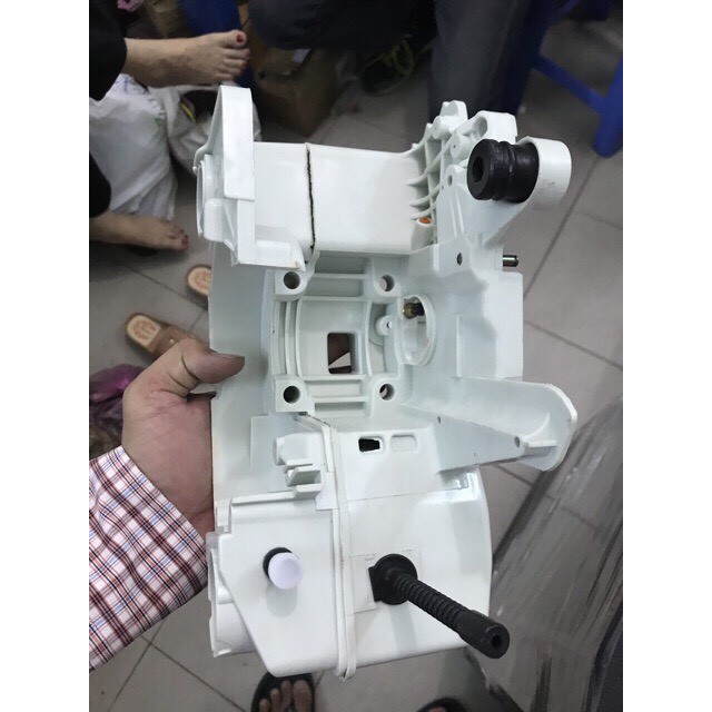 Lốc máy cưa xích MS 250.