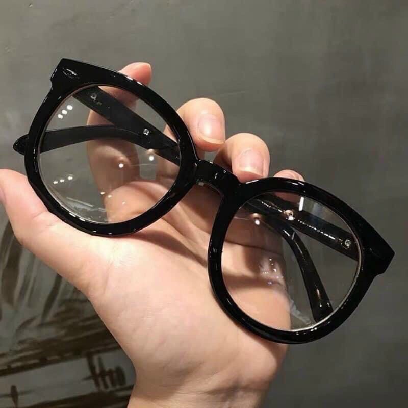 mắt kính thời trang gọng tròn bản to hot trend