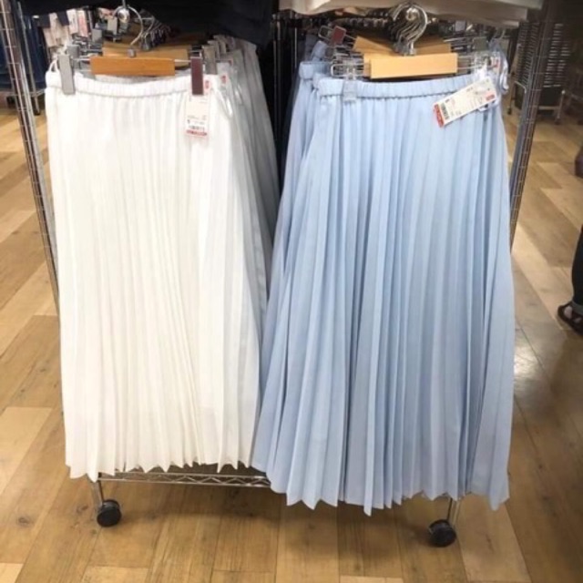 Chân váy xếp ly Uniqlo Nhật