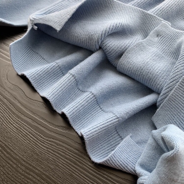 Áo khoác len cardigan giá xinh cho mùa thu, đông