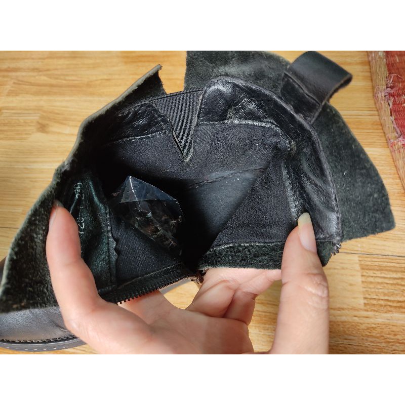 Bốt da thật size 37