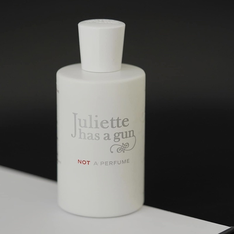 Nước hoa Juliette Not A Perfume
