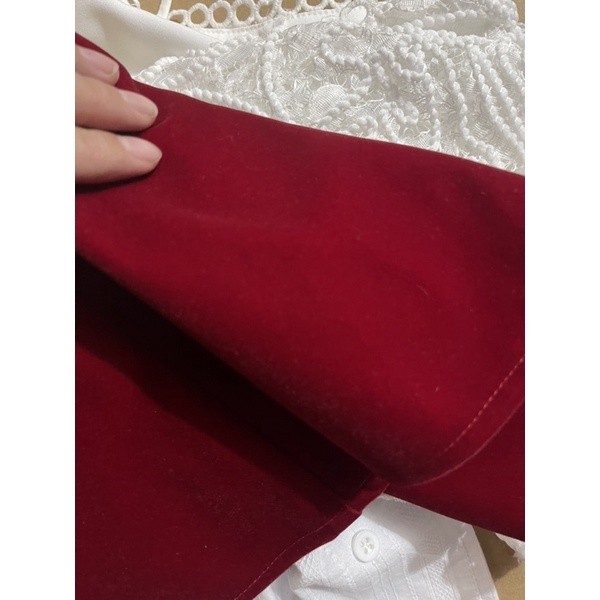 Anis_ Đầm nhung màu đỏ đô 2 lớp Hilena Dress, Váy mặc tết