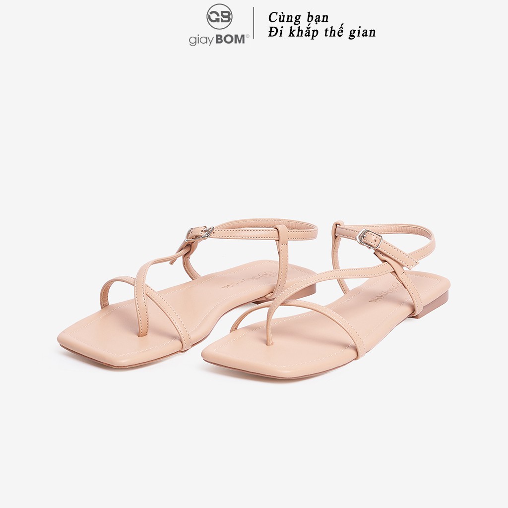 Giày Sandal Nữ giayBOM Quai Dây Xỏ Ngón Khóa Cài Đế Bệt GB00042