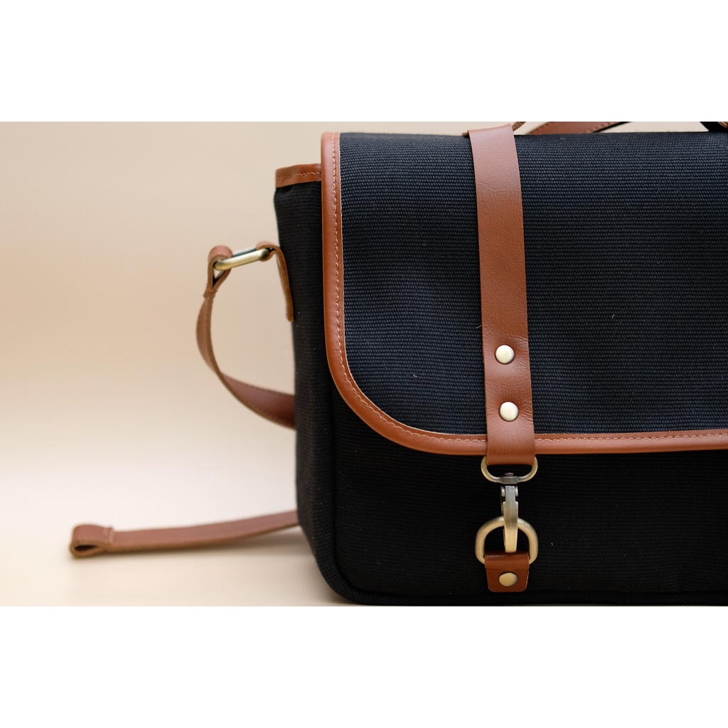 Túi Messenger M - Túi xách cao cấp da bò phối canvas