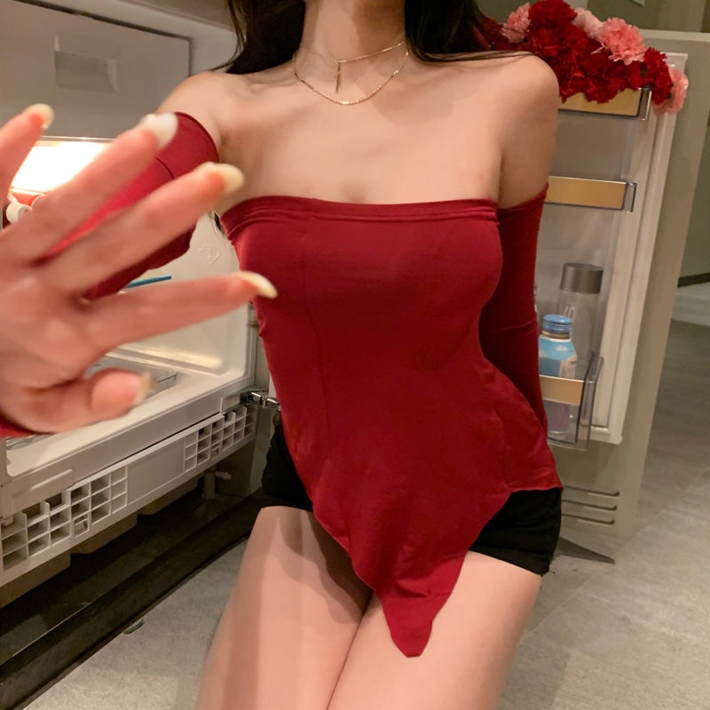 Áo thun COZOK tay dài lệch vai màu trơn ngọt ngào và gợi cảm