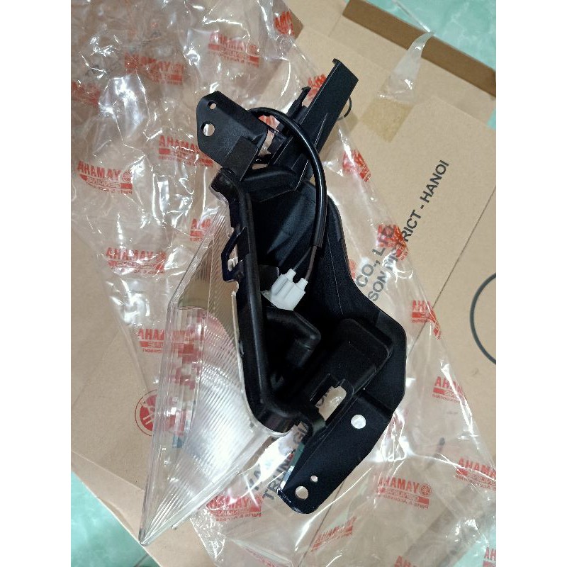 Xi nhan trước bên trái Exciter 155 - Zin chính hãng