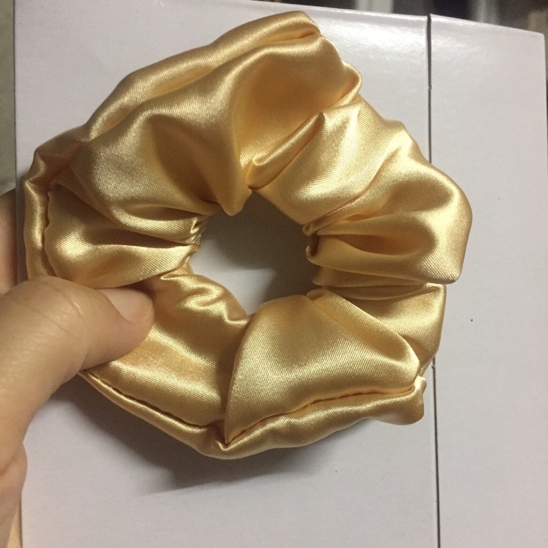 buộc tóc lụa