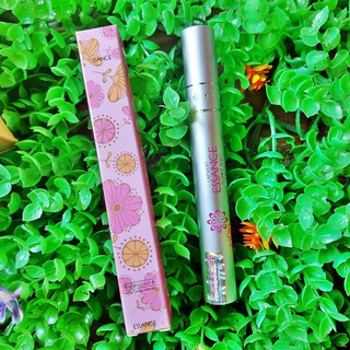Mascara Essance Dài Và Cong Mi