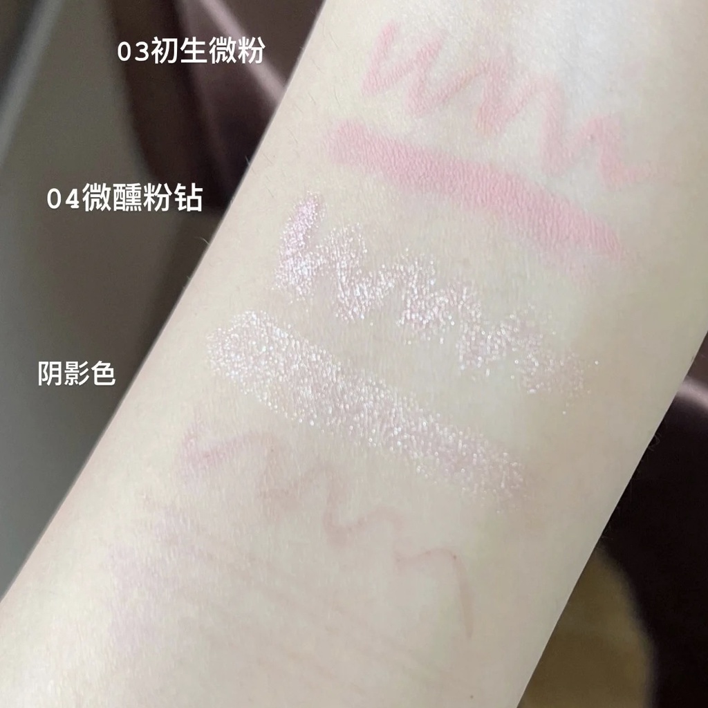 Bút Kẻ Mắt Highlight Và Phấn Mắt Nhỏ