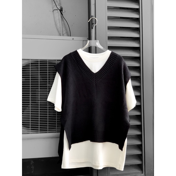 Áo gile len trơn cổ V basic form rộng oversize - CHUBBIE Wooden Top | BigBuy360 - bigbuy360.vn