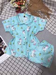 Bộ pijama mặc nhà