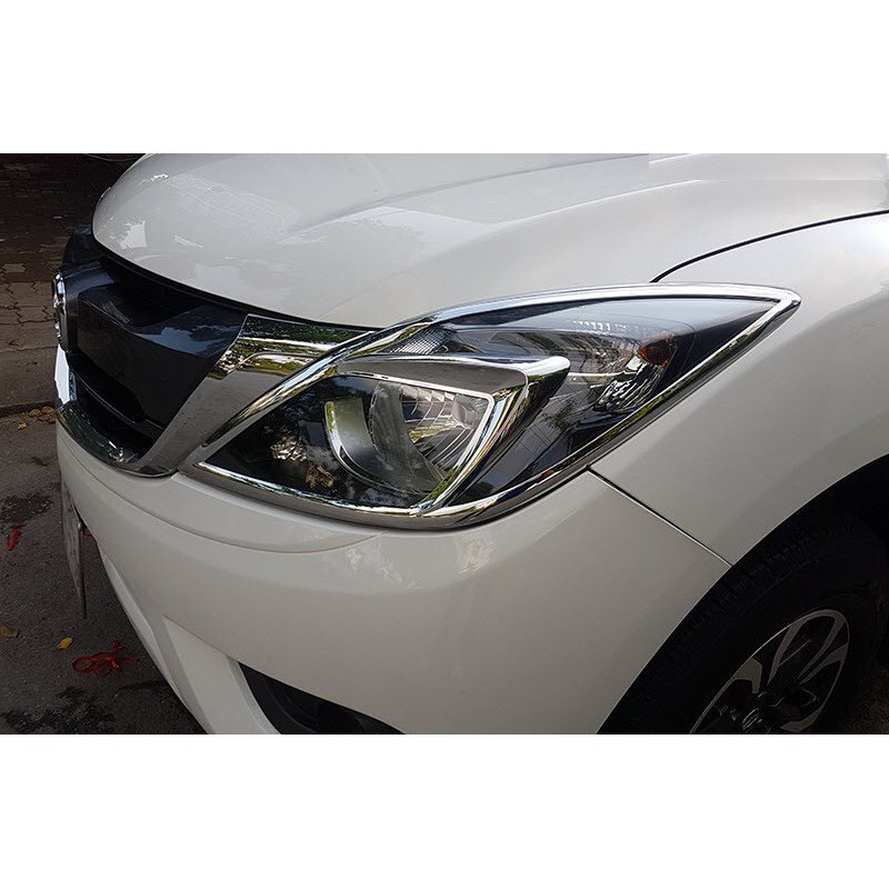 Ốp đèn pha hậu Mazda BT50 2014 - 2021 mạ crom - hàng cao cấp