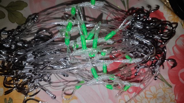 Chùm nho câu cá 8 lưỡi tq số 18