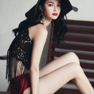 Sét bikini màu đỏ kèm áo cực hót hít