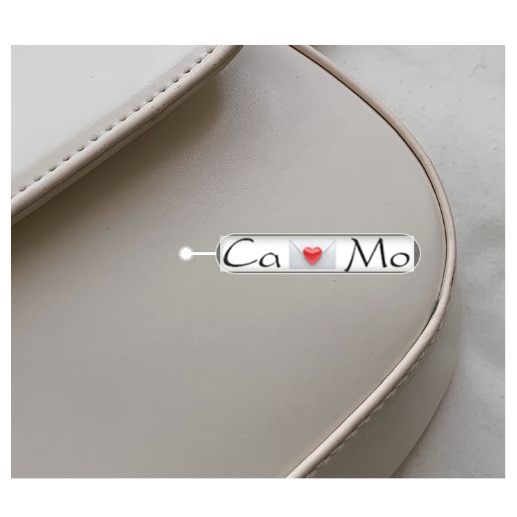 Túi xách góc bầu nắp đính tam giác