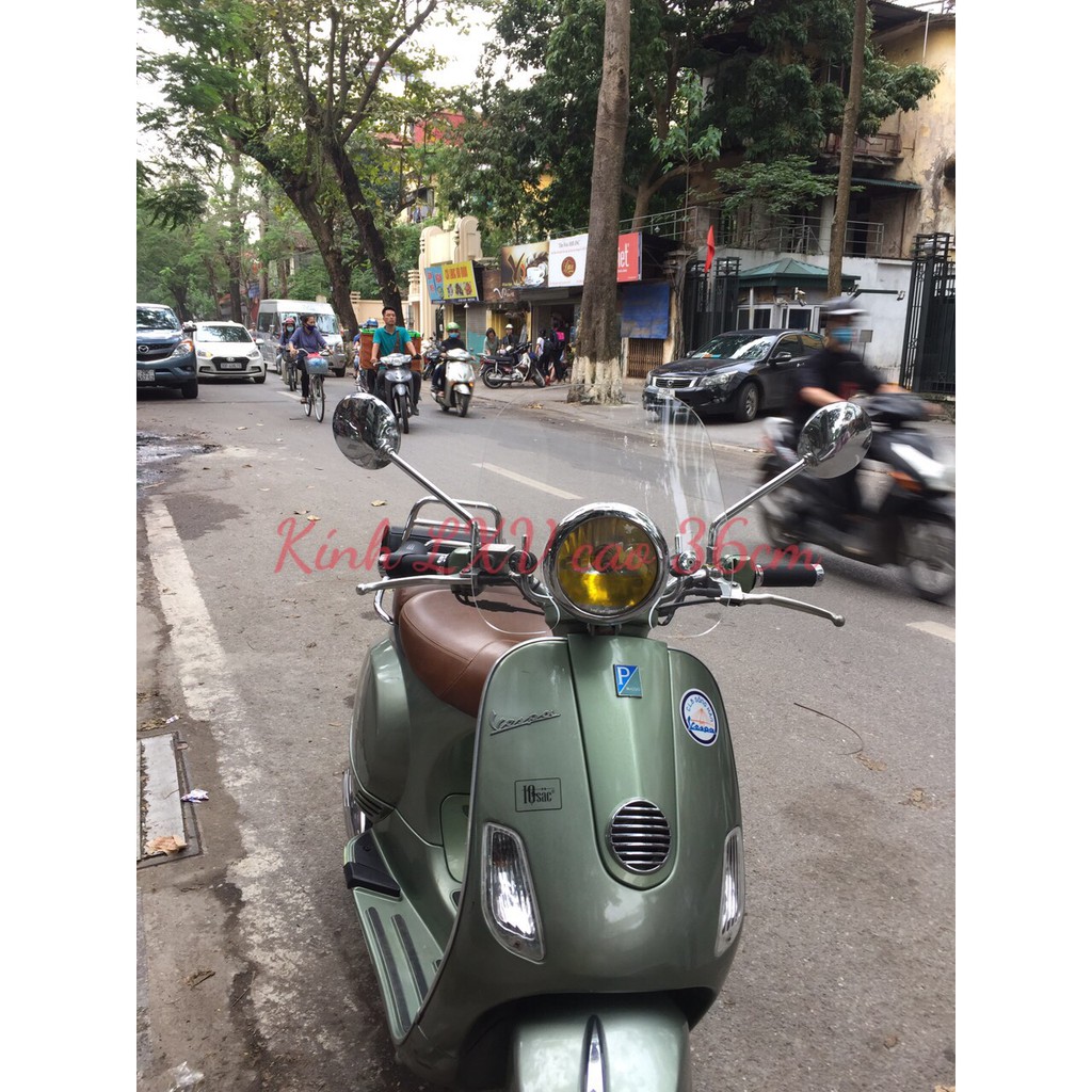Kính chắn gió xe máy  VESPA LXV