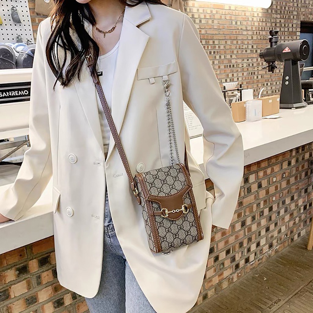 Túi đeo chéo nữ đẹp đựng điện thoại đi chơi cao cấp giá rẻ DC186 | BigBuy360 - bigbuy360.vn