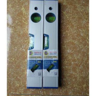 Thước thủy có từ loại 30cm chất lượng tốt