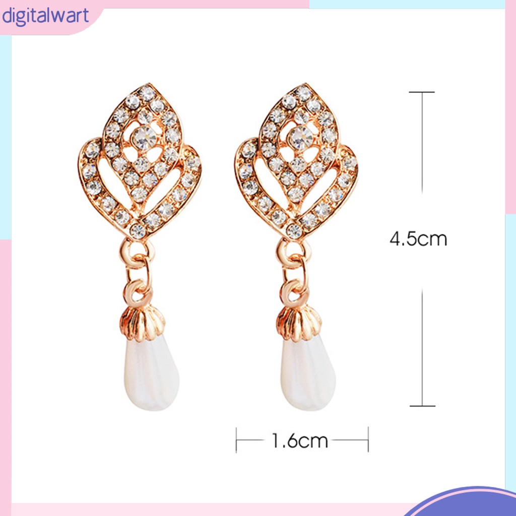 Khuyên tai nữ trang đính ngọc trai thiết kế thanh lịch