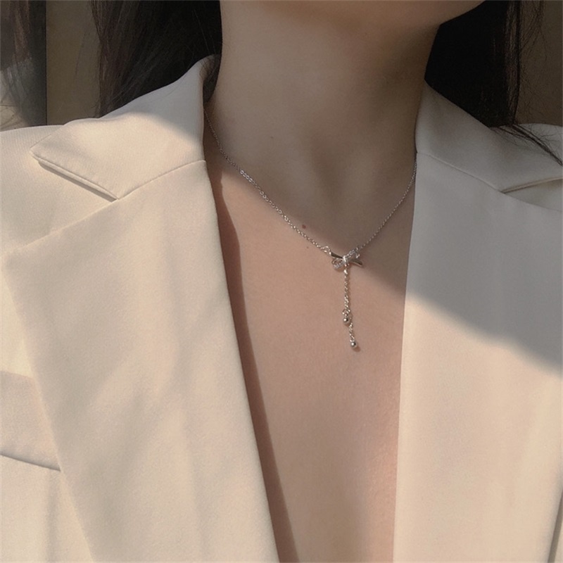 Dây Chuyền Dáng Dài Đính Nơ Tua Rua Thời Trang Cho Nữ